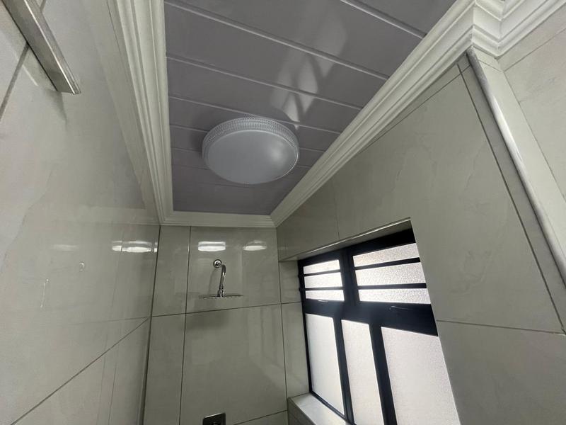 2 Bedroom Property for Sale in Kensington Western Cape